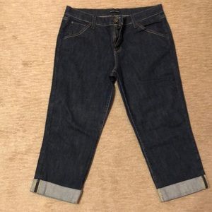 New York & Company Cropped jeans
